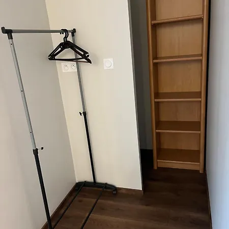 Bed & Breakfast L'ancienne Gendarmerie Saint-Chély-dʼAubrac