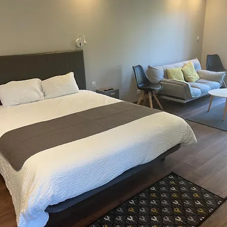 L'ancienne Gendarmerie Bed & Breakfast